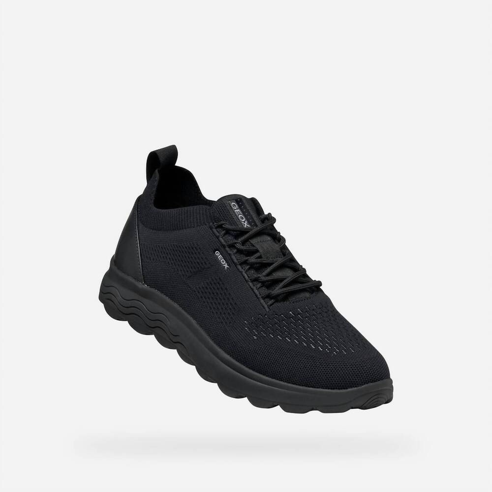 NEW GEOX men's spherica shoe in black knitted text
